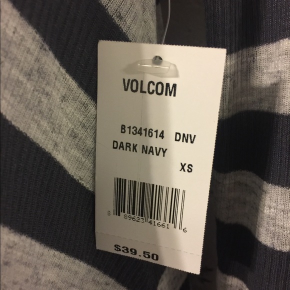 🐞🐞🐞 Volcom Navy and gray striped v neck dress XS - Picture 6 of 11
